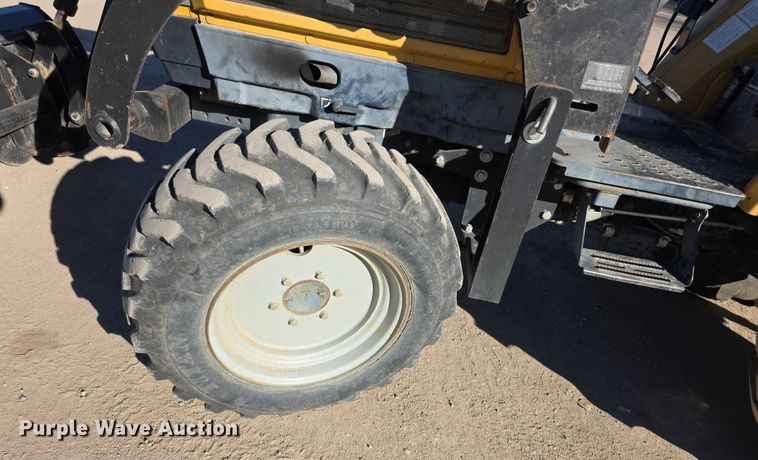 image for item FI0602 2002 Challenger MT265 MFWD tractor