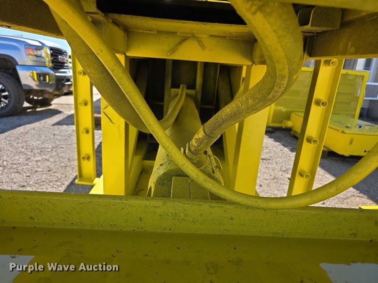 image for item FI0606 Selco HSO-107-A horizontal cardboard baler