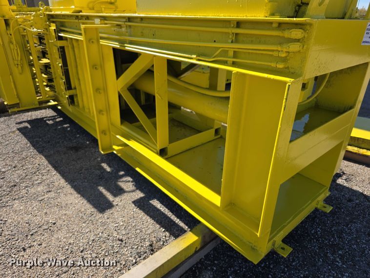 image for item FI0606 Selco HSO-107-A horizontal cardboard baler