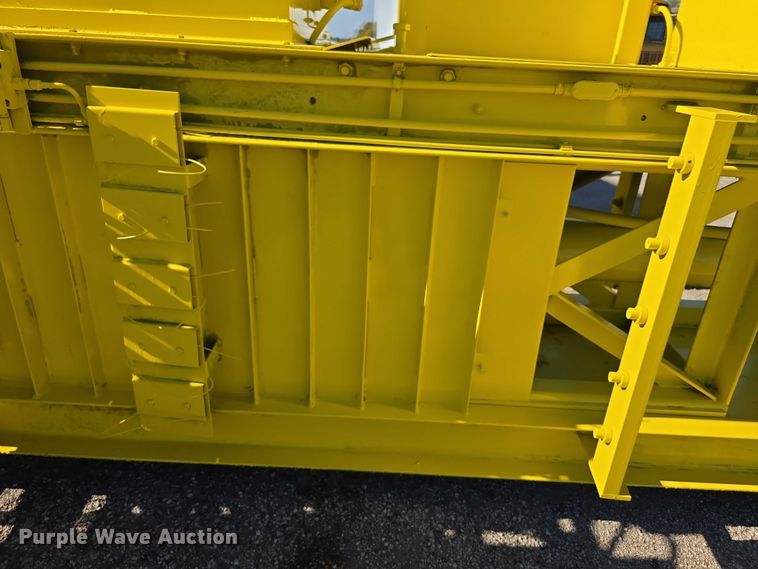 image for item FI0606 Selco HSO-107-A horizontal cardboard baler