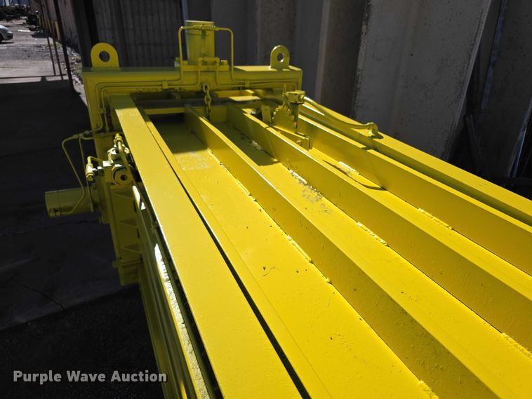 image for item FI0606 Selco HSO-107-A horizontal cardboard baler