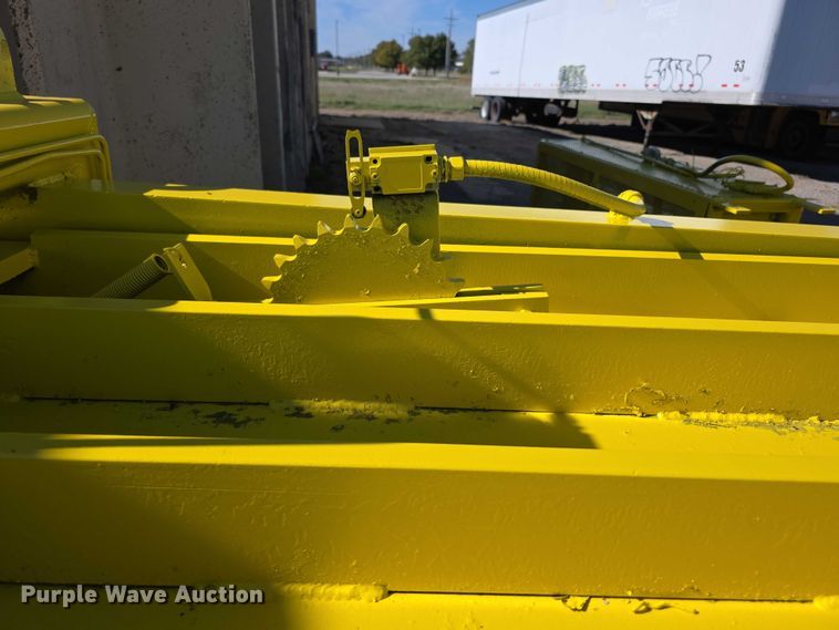 image for item FI0606 Selco HSO-107-A horizontal cardboard baler