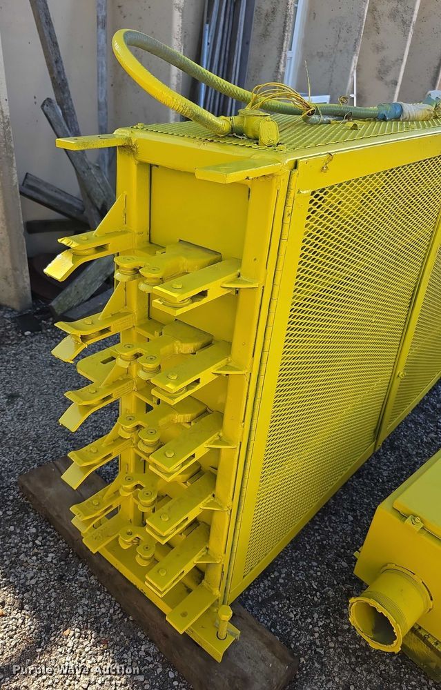 image for item FI0606 Selco HSO-107-A horizontal cardboard baler