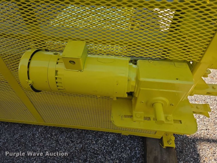 image for item FI0606 Selco HSO-107-A horizontal cardboard baler