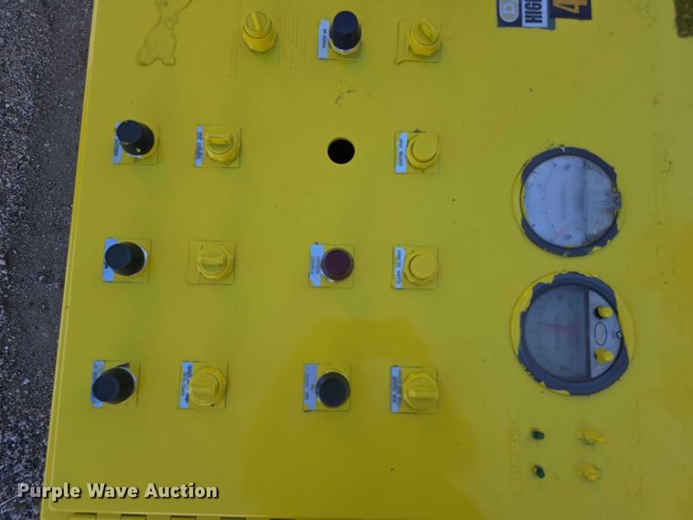 image for item FI0606 Selco HSO-107-A horizontal cardboard baler