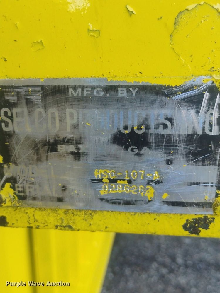 image for item FI0606 Selco HSO-107-A horizontal cardboard baler