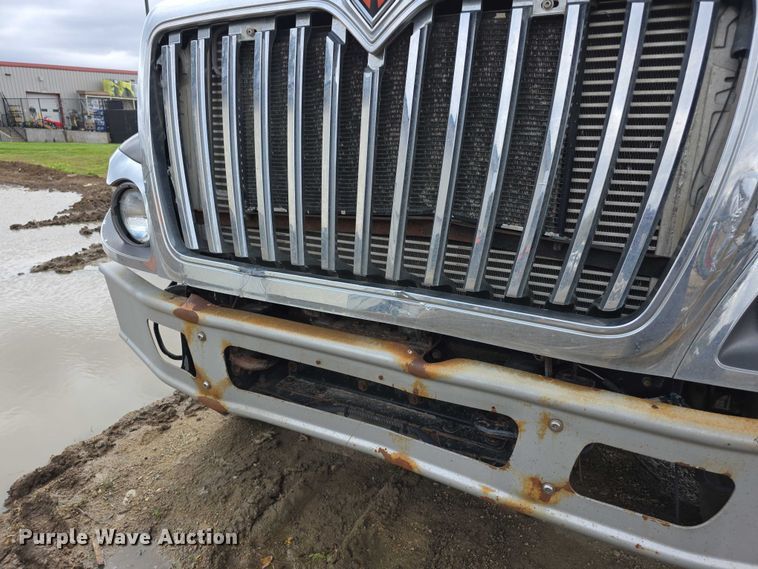 image for item FI0607 2008 International 7400 refuse truck