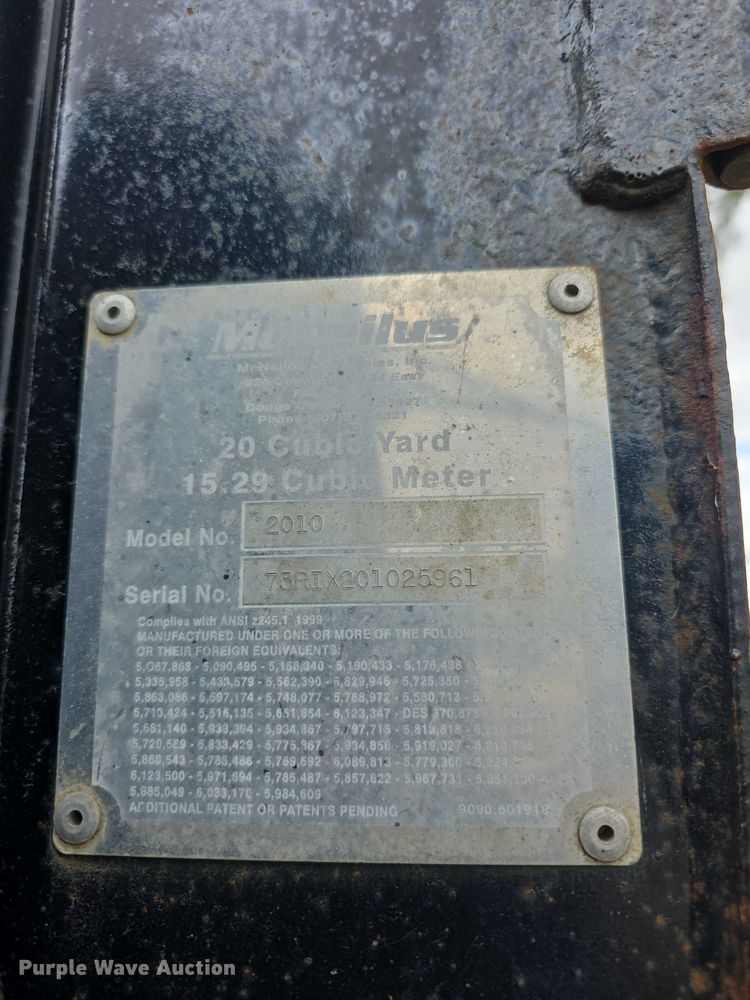 image for item FI0607 2008 International 7400 refuse truck