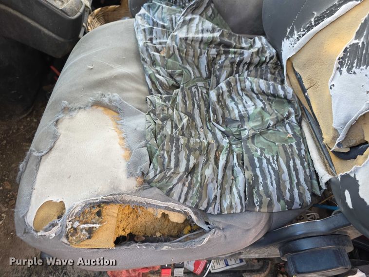 image for item FI0607 2008 International 7400 refuse truck