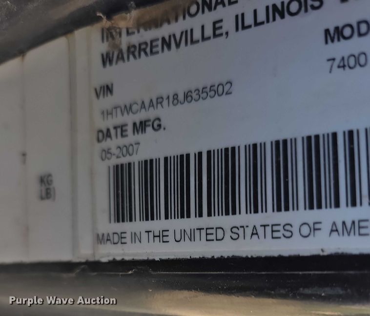 image for item FI0607 2008 International 7400 refuse truck