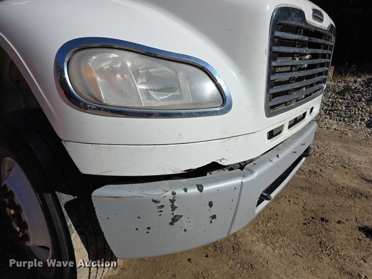 image for item FI0608 2015 Freightliner Business Class M2 refuse truck