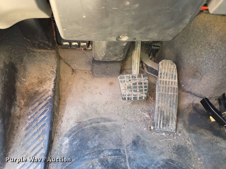 image for item FI0608 2015 Freightliner Business Class M2 refuse truck