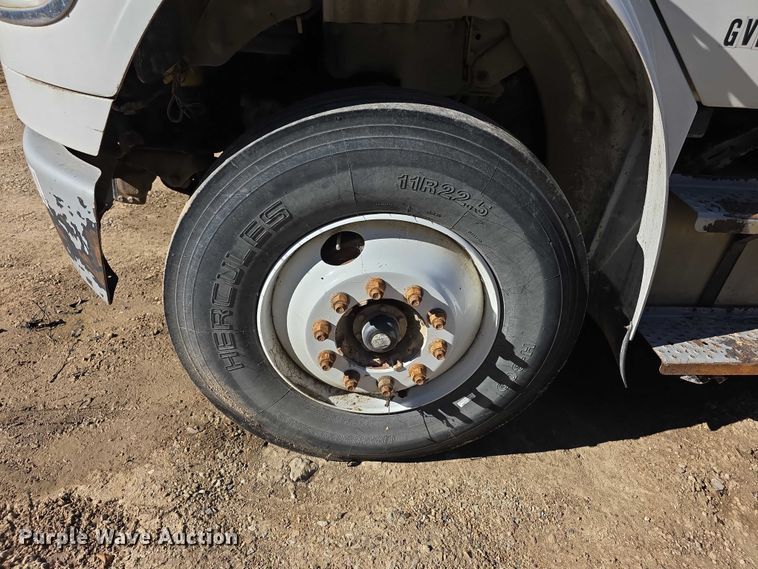 image for item FI0608 2015 Freightliner Business Class M2 refuse truck