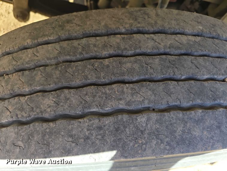 image for item FI0608 2015 Freightliner Business Class M2 refuse truck