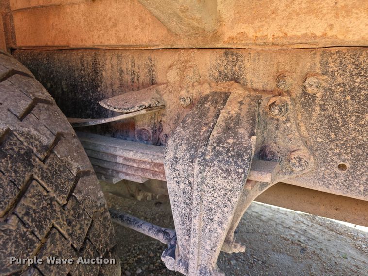 image for item FI0608 2015 Freightliner Business Class M2 refuse truck