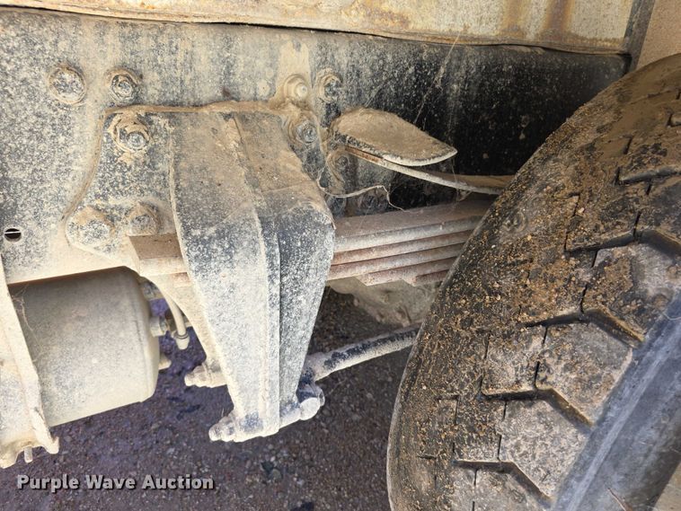 image for item FI0608 2015 Freightliner Business Class M2 refuse truck