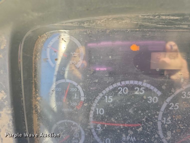 image for item FI0608 2015 Freightliner Business Class M2 refuse truck