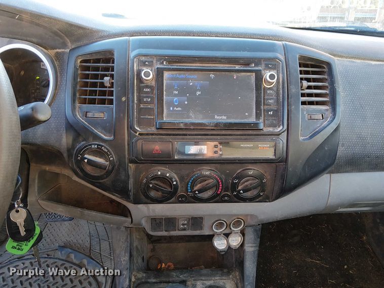image for item FK0522 2014 Toyota Tacoma  Access Cab pickup truck