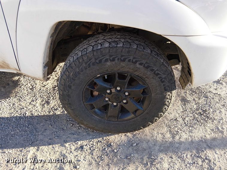 image for item FK0522 2014 Toyota Tacoma  Access Cab pickup truck