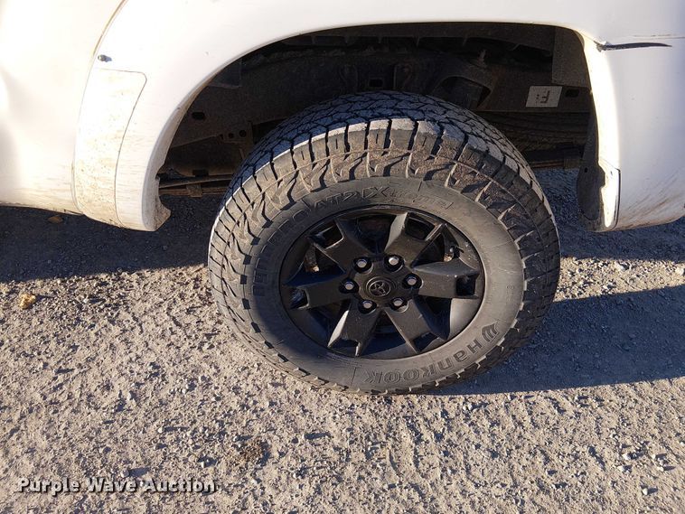 image for item FK0522 2014 Toyota Tacoma  Access Cab pickup truck