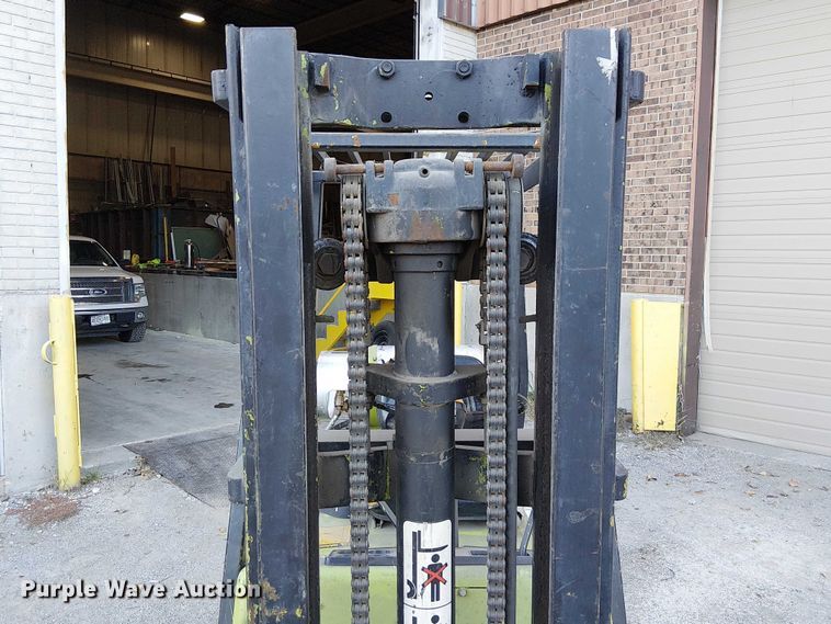 image for item FK0532 Clark C500-40 forklift