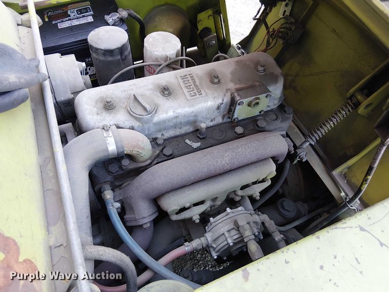 image for item FK0532 Clark C500-40 forklift