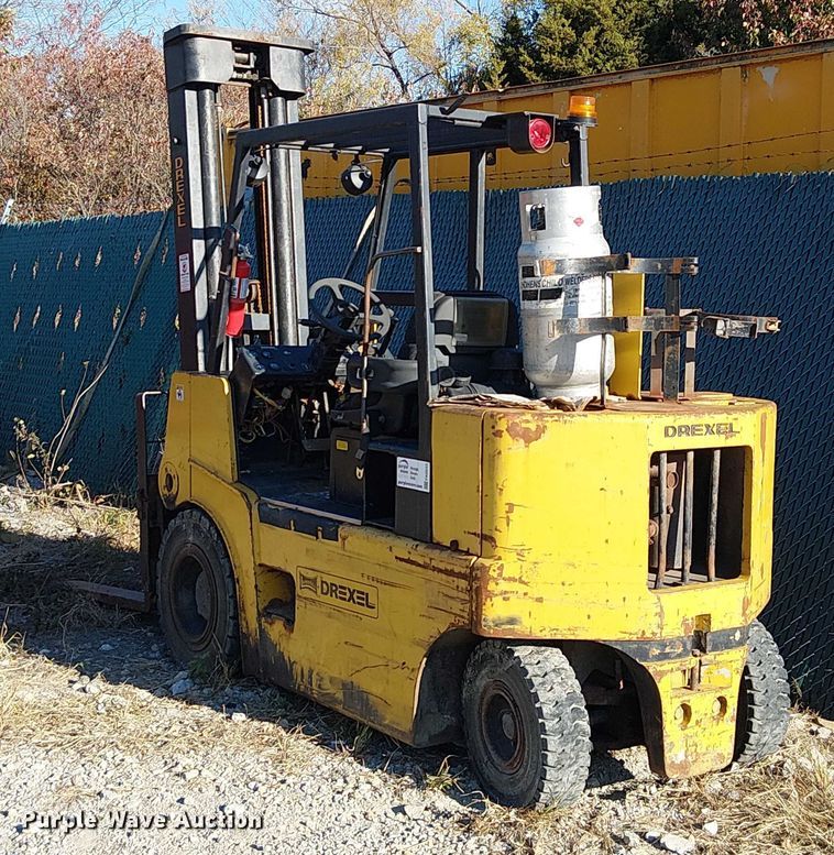 image for item FK0533 Landoll forklift