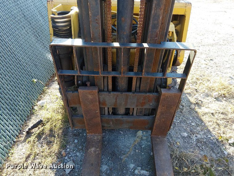 image for item FK0533 Landoll forklift