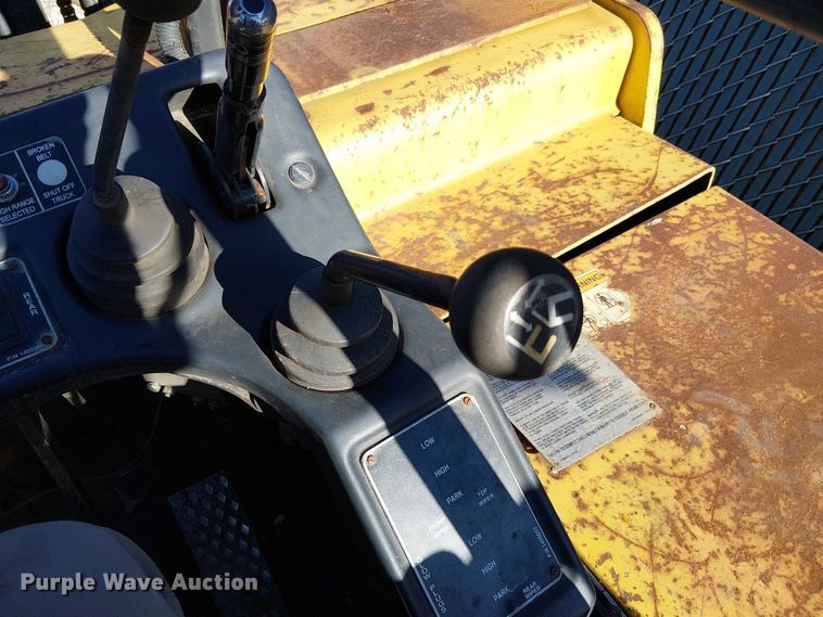 image for item FK0533 Landoll forklift