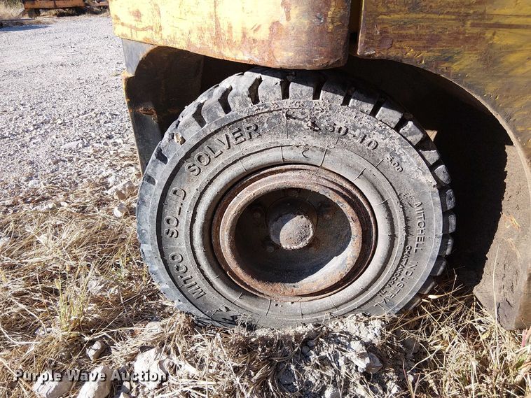 image for item FK0533 Landoll forklift