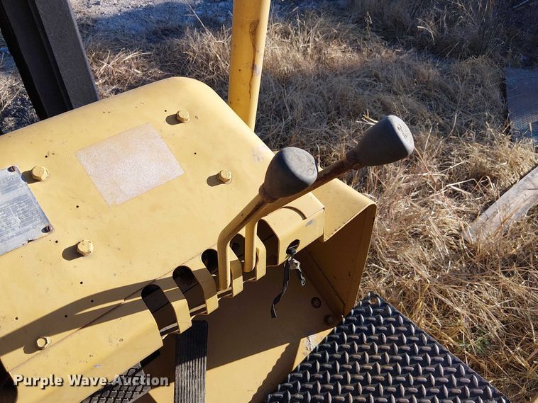 image for item FK0535 Caterpillar T100C forklift