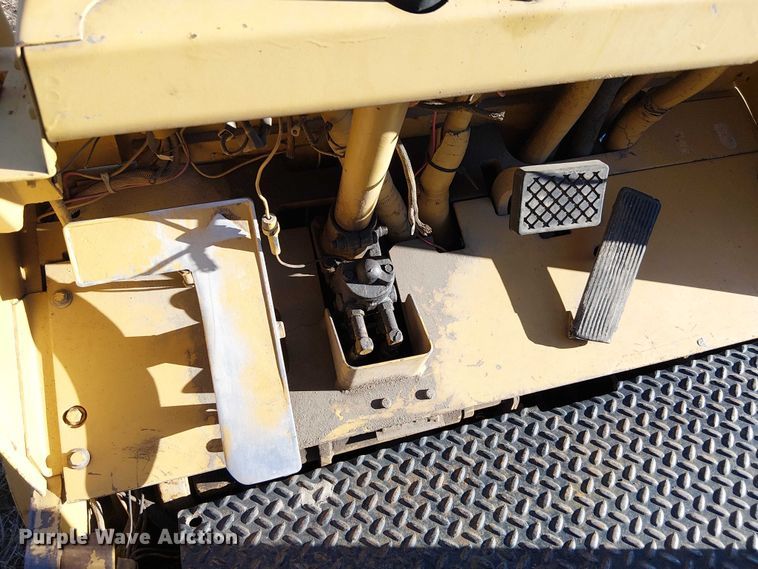 image for item FK0535 Caterpillar T100C forklift