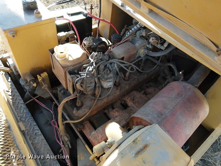 image for item FK0535 Caterpillar T100C forklift