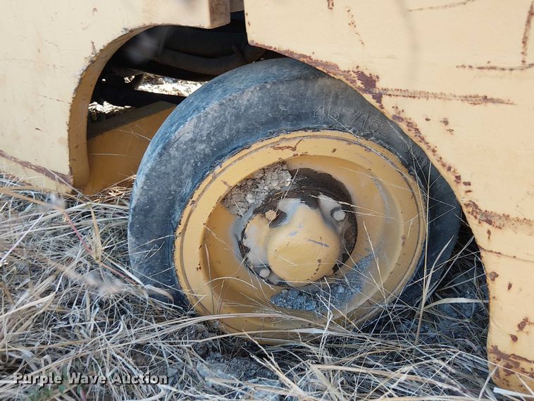 image for item FK0535 Caterpillar T100C forklift