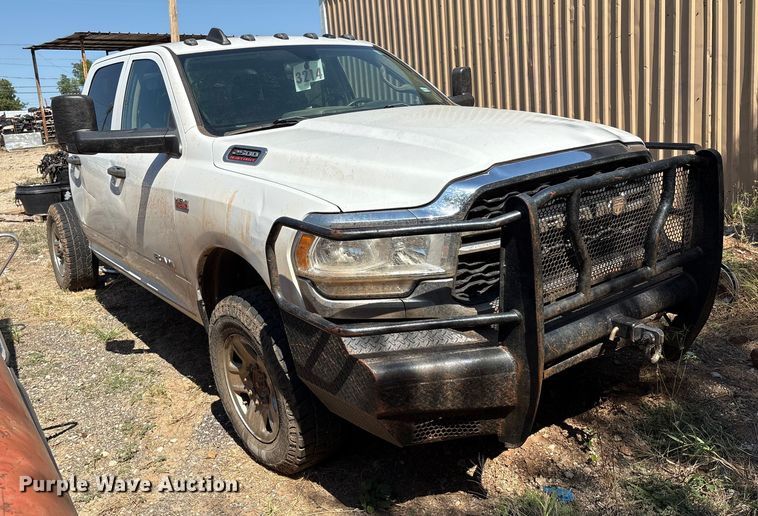 image for item IE9206 2020 RAM 2500HD Crew Cab truck cab and chassis