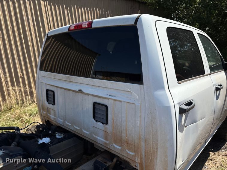image for item IE9206 2020 RAM 2500HD Crew Cab truck cab and chassis