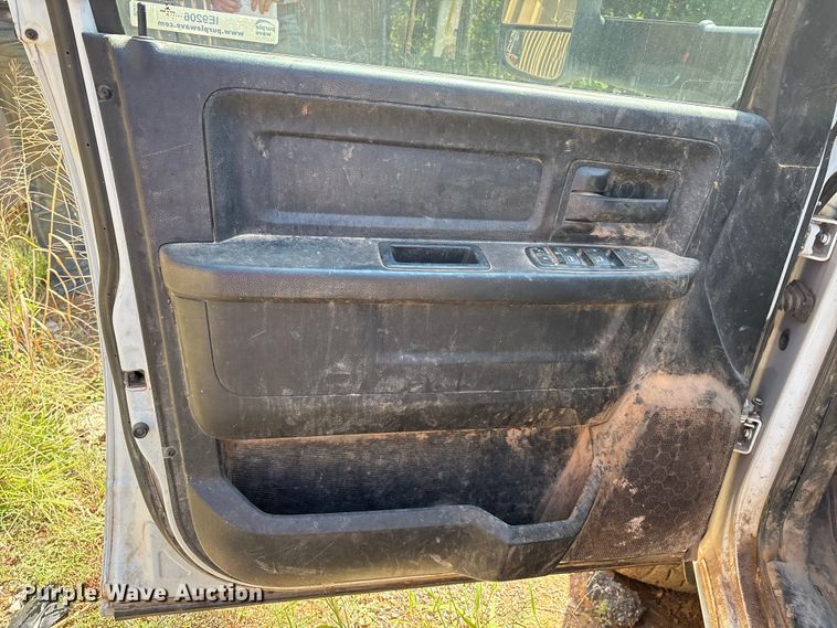 image for item IE9206 2020 RAM 2500HD Crew Cab truck cab and chassis