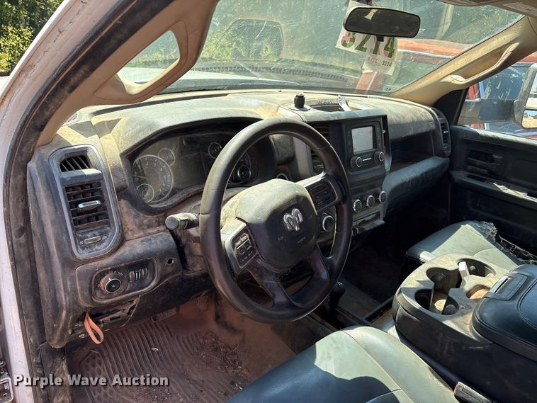 image for item IE9206 2020 RAM 2500HD Crew Cab truck cab and chassis