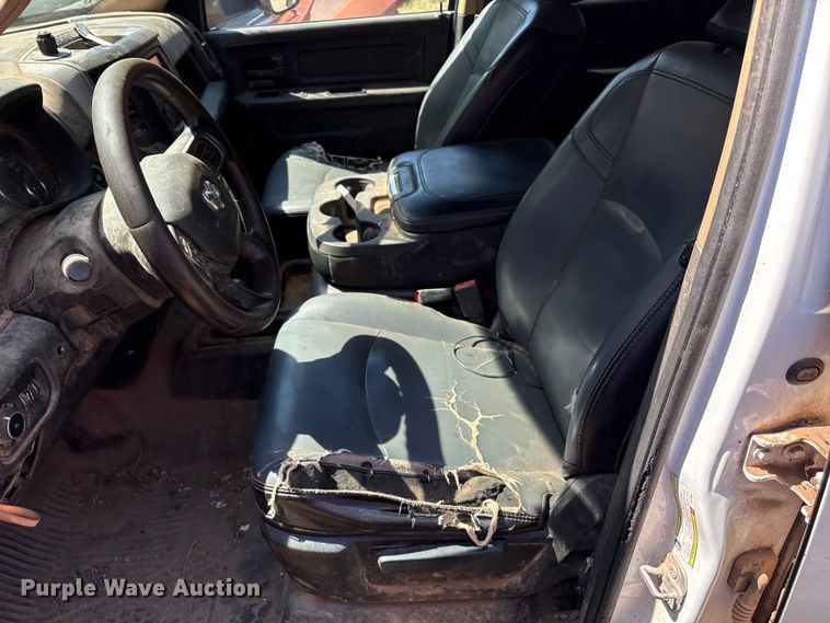 image for item IE9206 2020 RAM 2500HD Crew Cab truck cab and chassis