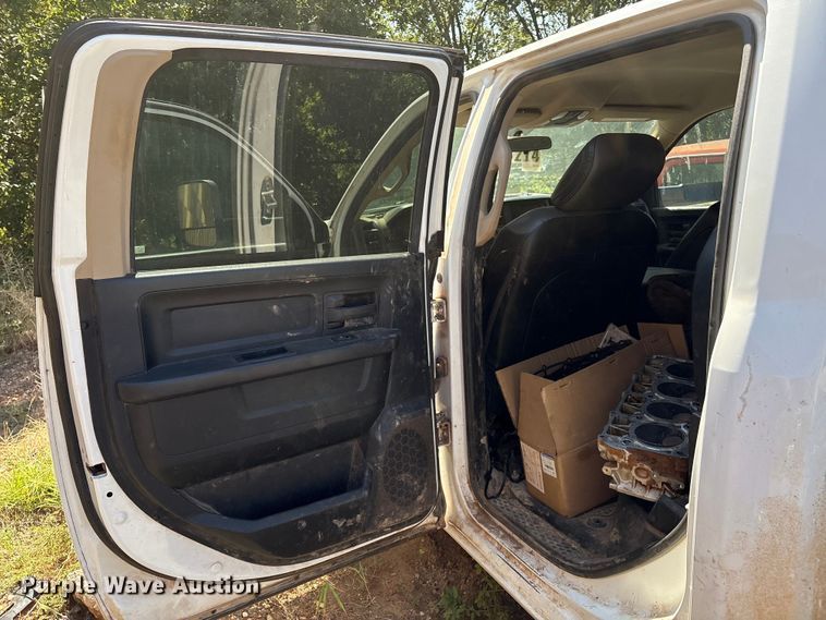 image for item IE9206 2020 RAM 2500HD Crew Cab truck cab and chassis