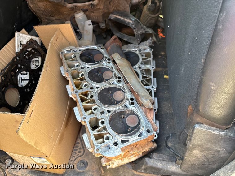 image for item IE9206 2020 RAM 2500HD Crew Cab truck cab and chassis