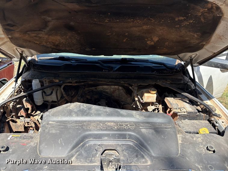 image for item IE9206 2020 RAM 2500HD Crew Cab truck cab and chassis