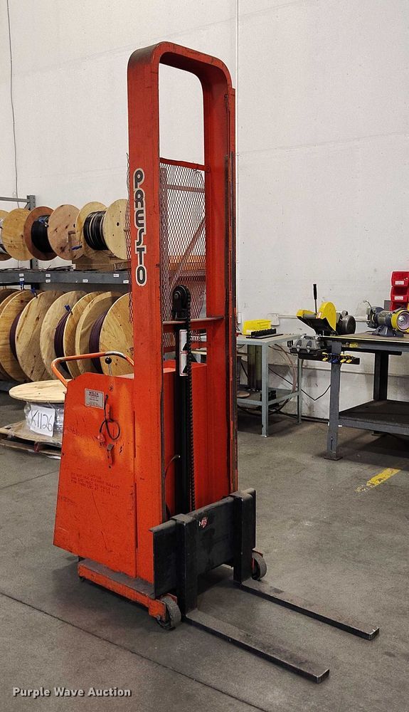 image for item IH9329 Lee Engineering 74 forklift