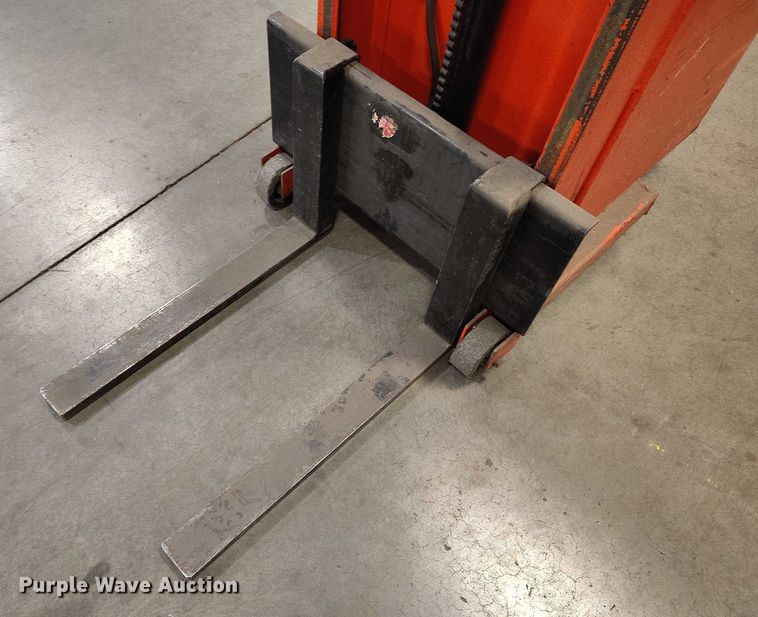 image for item IH9329 Lee Engineering 74 forklift