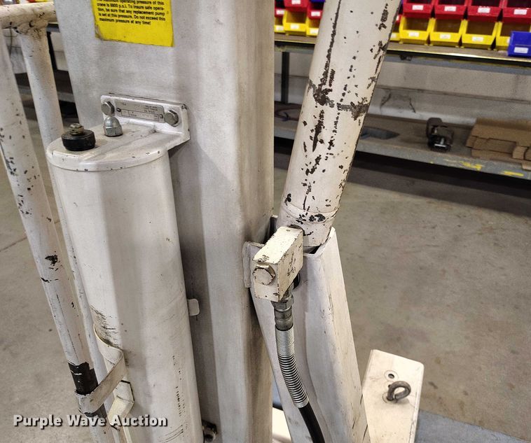 image for item IP9701 OTC engine hoist