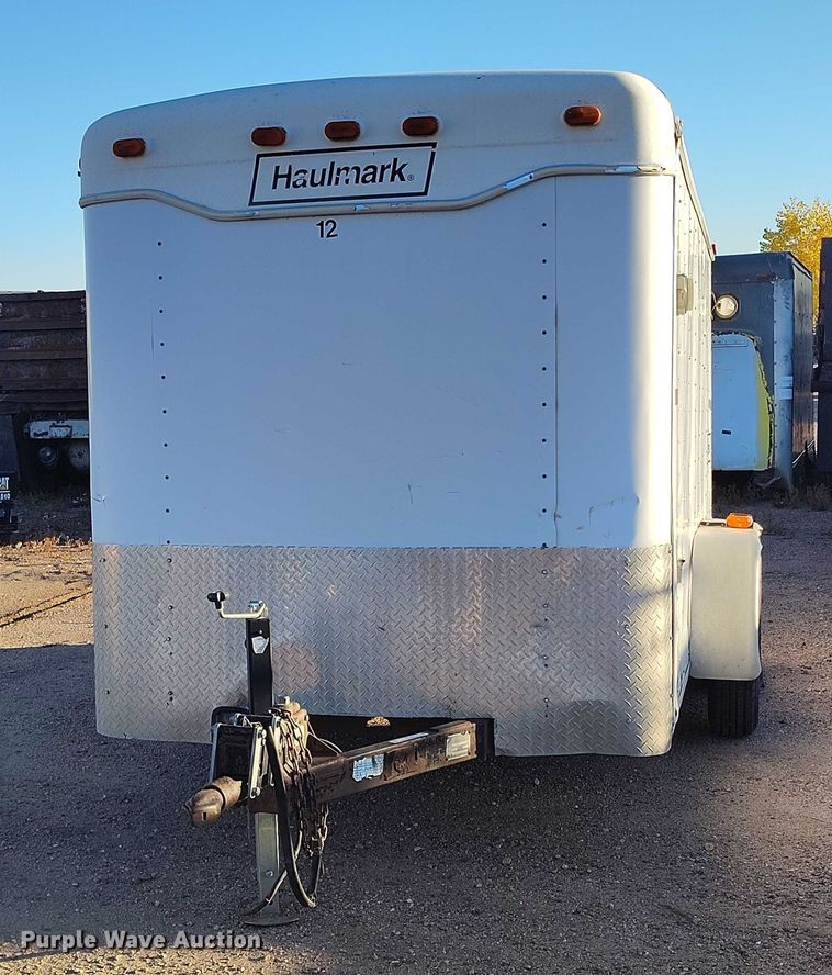 image for item IP9742 1999 Haulmark GC612BT enclosed cargo trailer