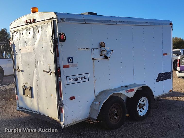 image for item IP9742 1999 Haulmark GC612BT enclosed cargo trailer
