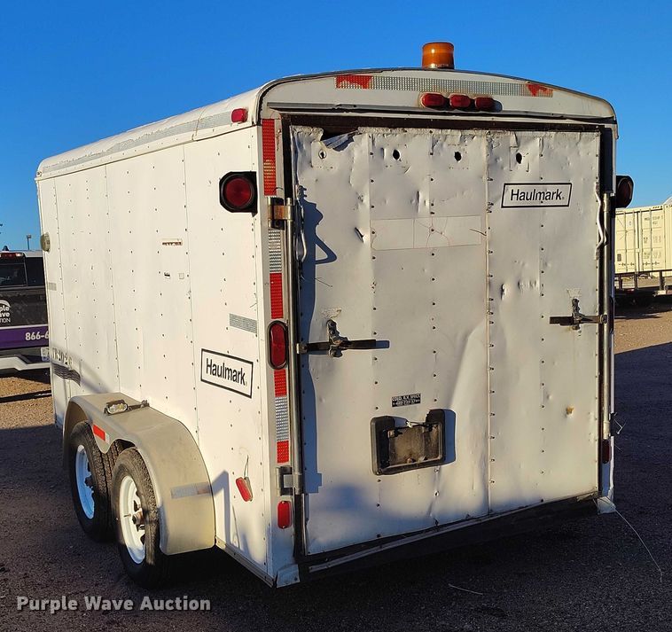 image for item IP9742 1999 Haulmark GC612BT enclosed cargo trailer