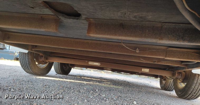 image for item IP9742 1999 Haulmark GC612BT enclosed cargo trailer