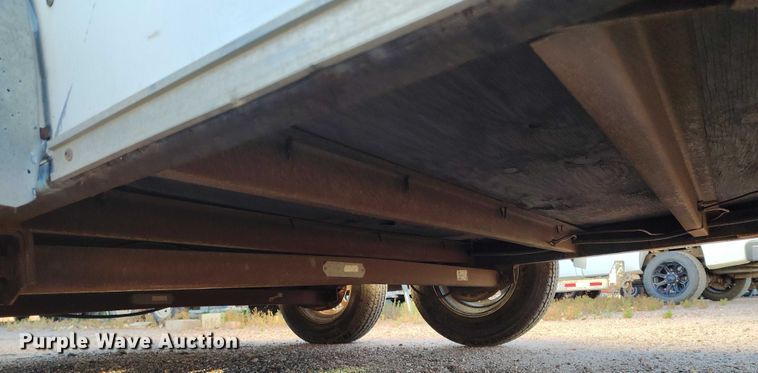 image for item IP9742 1999 Haulmark GC612BT enclosed cargo trailer